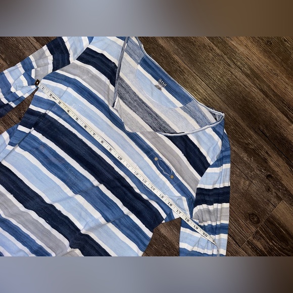 a.n.a Blue White Striped V Neck Long Sleeved Shirt size PXL - Picture 6 of 9